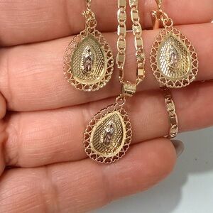 14k Gold Filled Guadalupe Teardrop Pendant Necklace Set